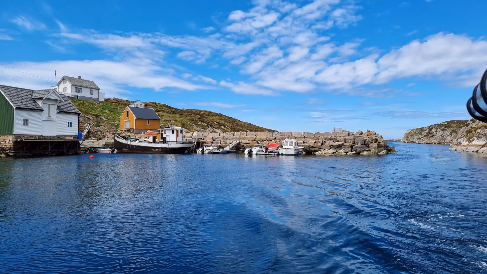 Fedje, Hellisøy fyr & Uttoska