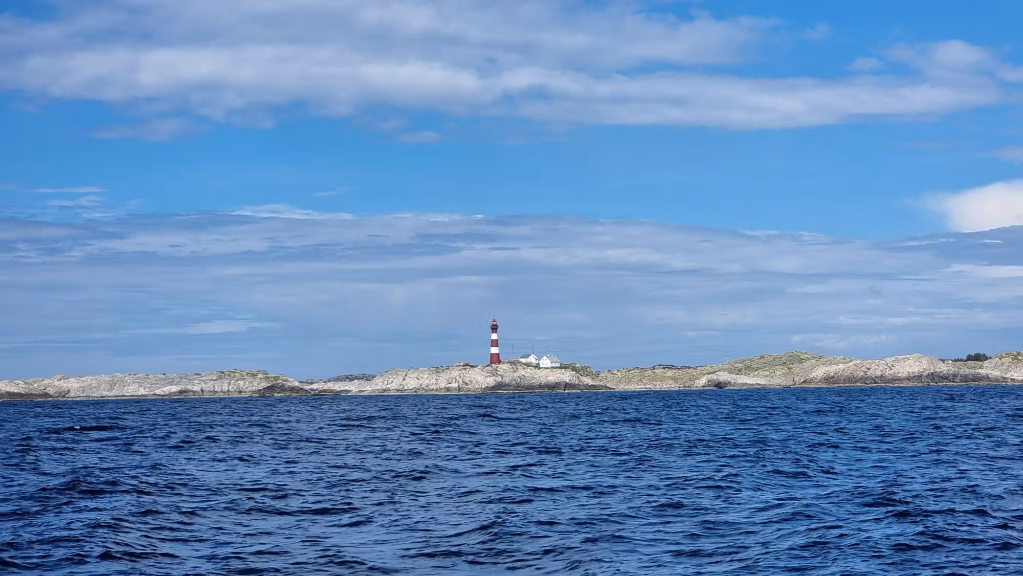 Fedje, Hellisøy fyr & Uttoska