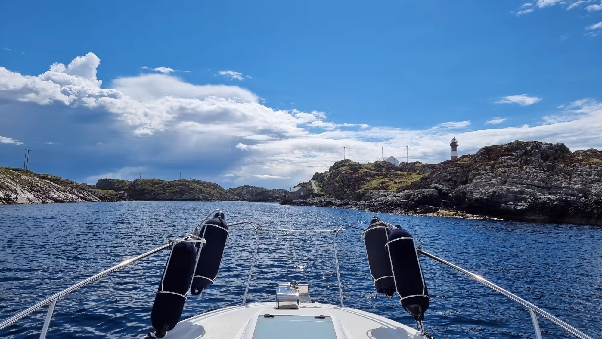 Fedje, Hellisøy fyr & Uttoska