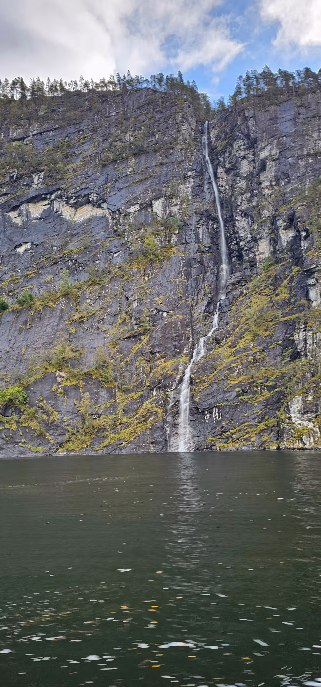 Modalen & Mostraumen